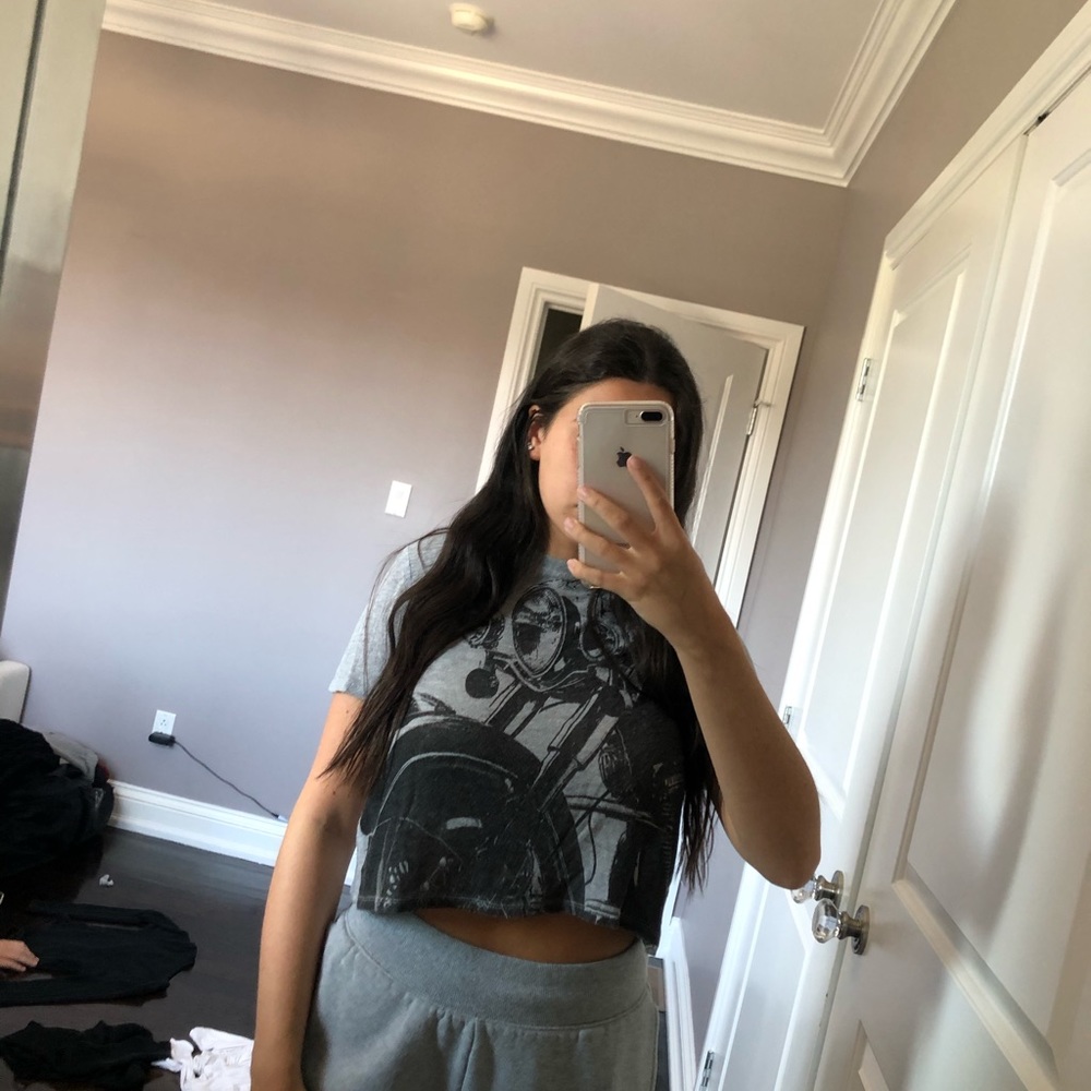 Garage motorcycle cropped tshirt